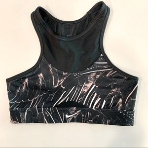 Nike sports bra black XS